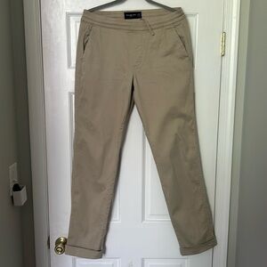 Abercrombie Pull on trousers in khaki size Medium Long